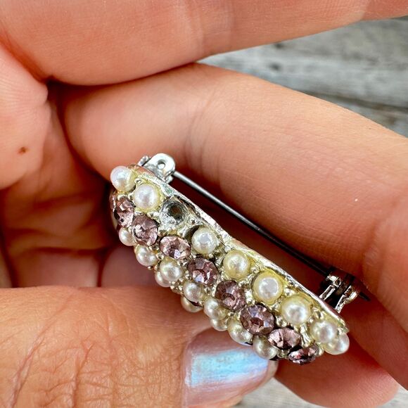 Vintage Jewelry Faux Pearl Heart Brooch Heart Pin - Picture 5 of 6
